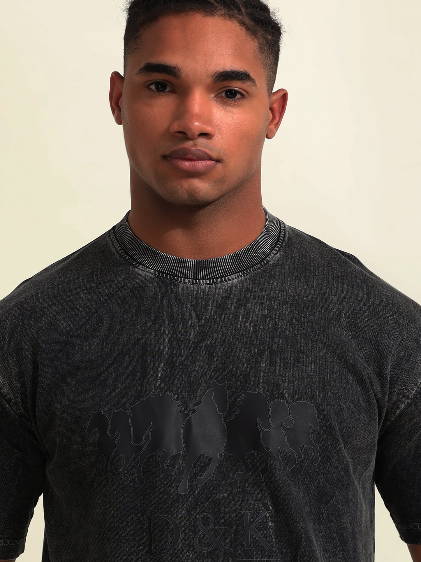 D&K Acid Wash Charcoal T-Shirt – Vintage Edge Meets Modern Comfort - D&K LUXUR
