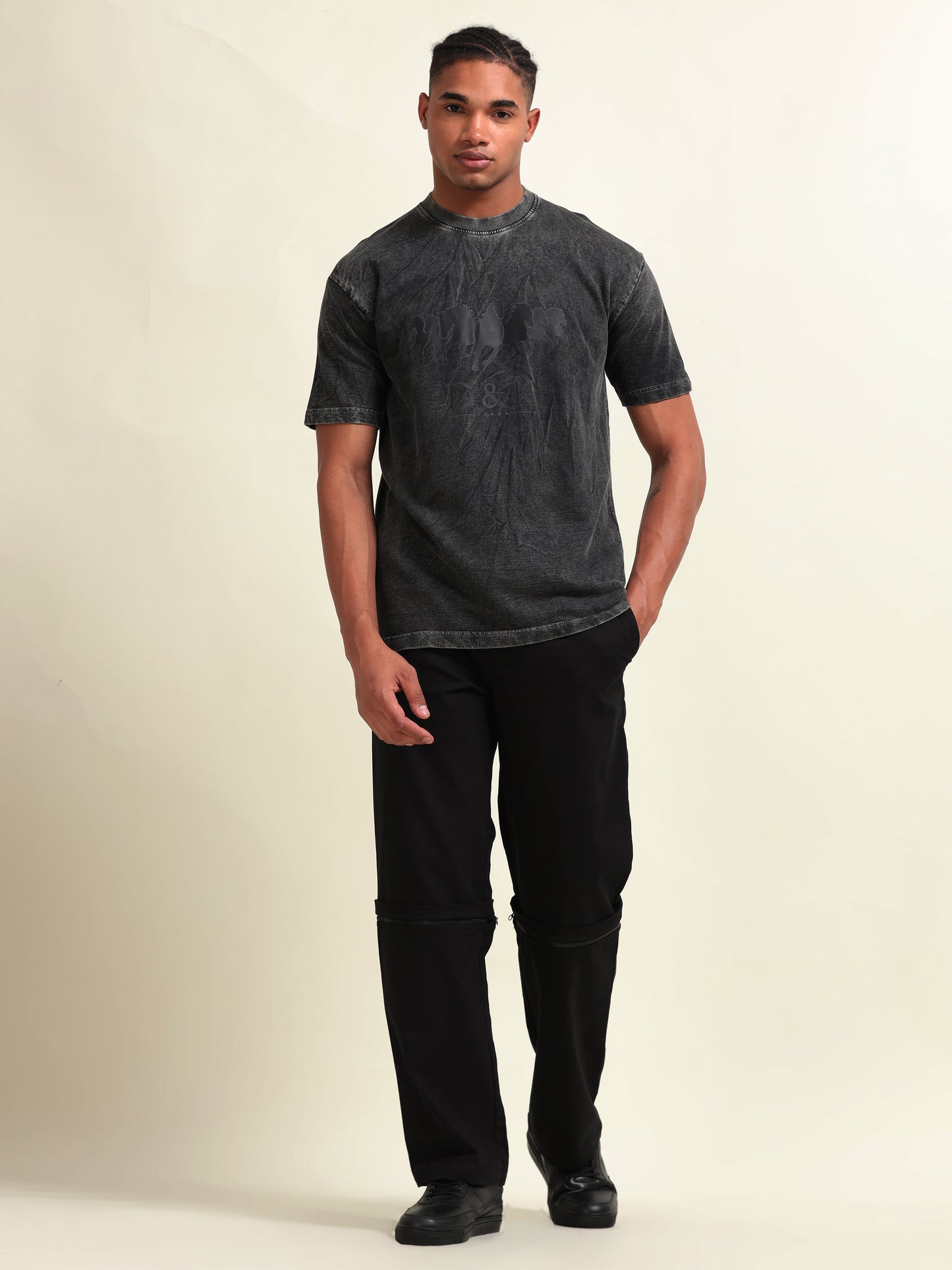 D&K Acid Wash Charcoal T-Shirt – Vintage Edge Meets Modern Comfort - D&K LUXUR