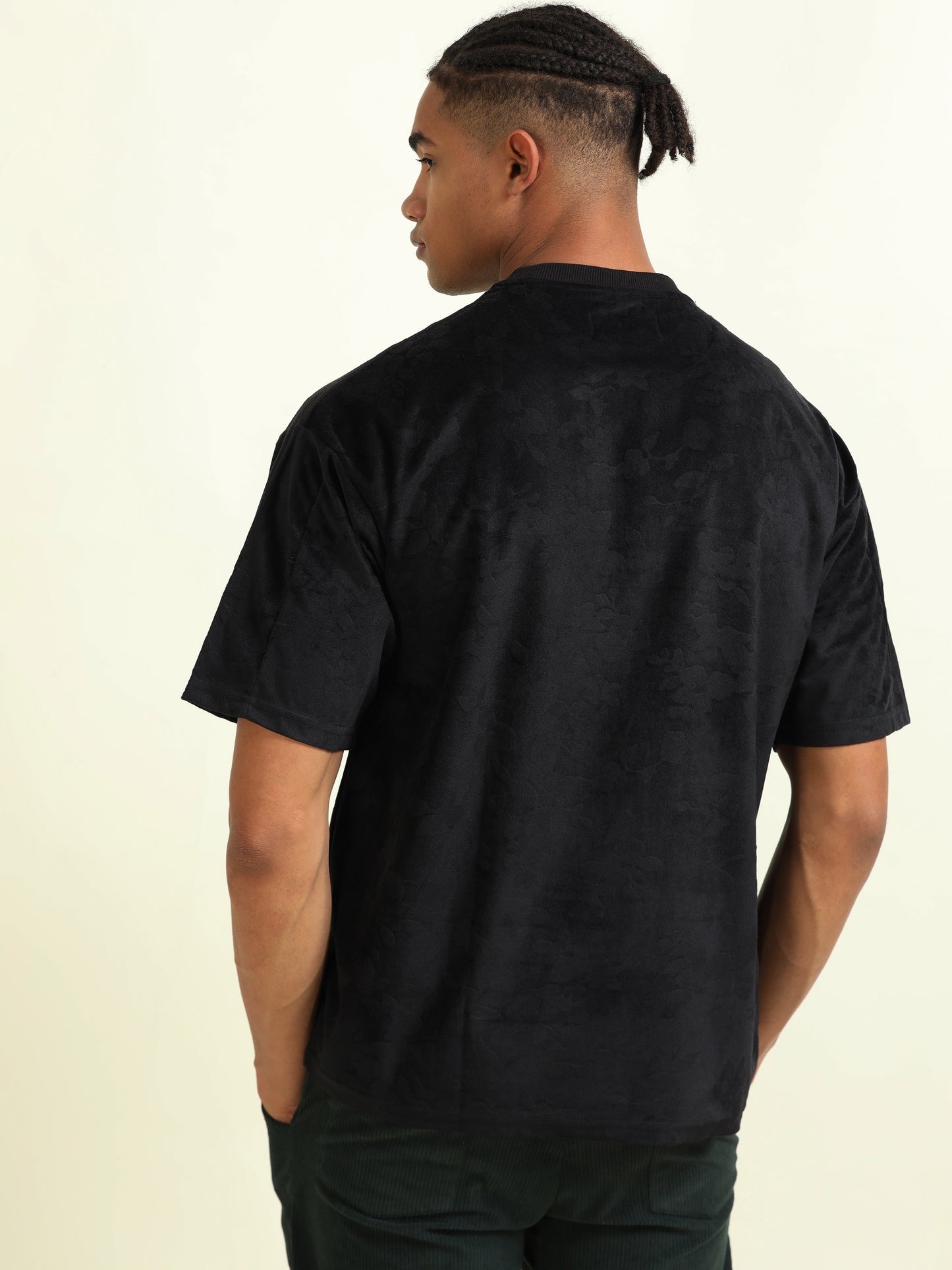 Floral Velvet T-Shirt – Luxe Texture Meets Everyday Style - D&K LUXUR