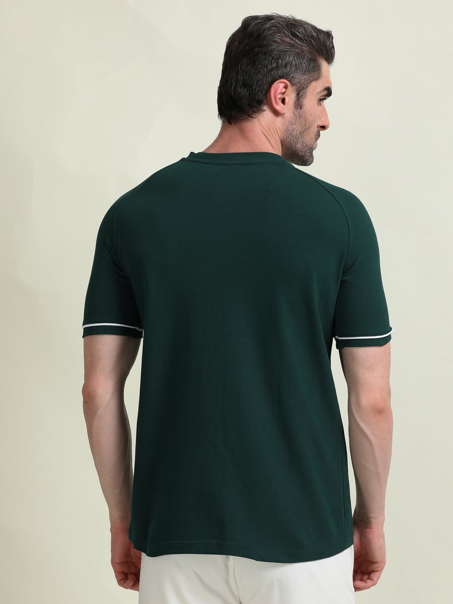 Green Raglan Sleeve T-Shirt – Sporty Casual Wear for Men - D&K LUXUR