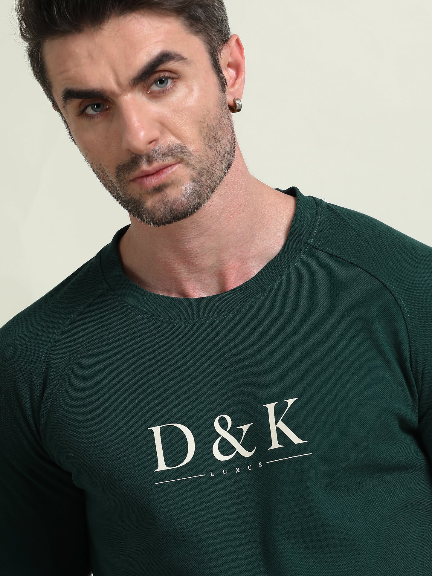 Green Raglan Sleeve T-Shirt – Sporty Casual Wear for Men - D&K LUXUR