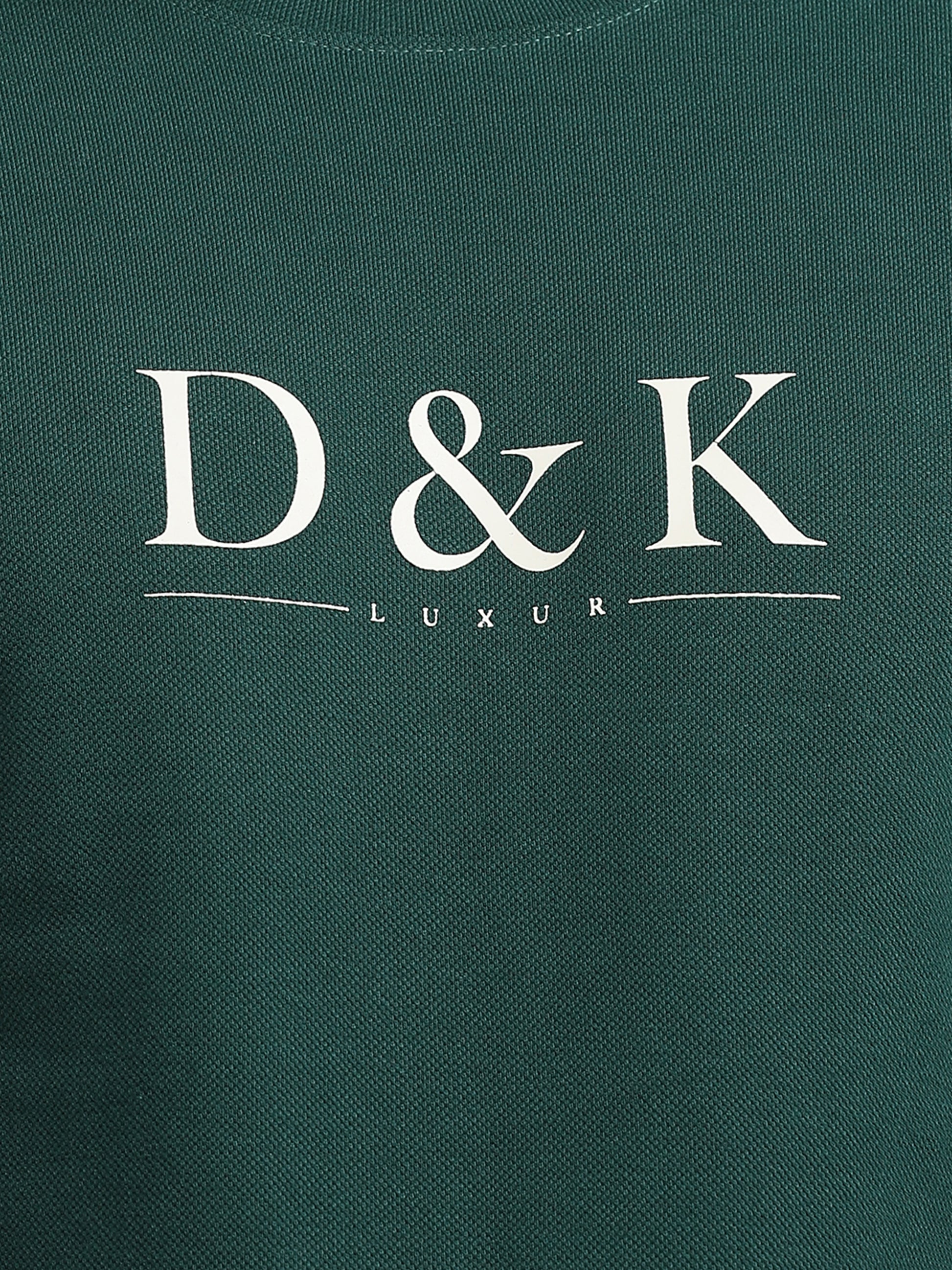 Green Raglan Sleeve T-Shirt – Sporty Casual Wear for Men - D&K LUXUR